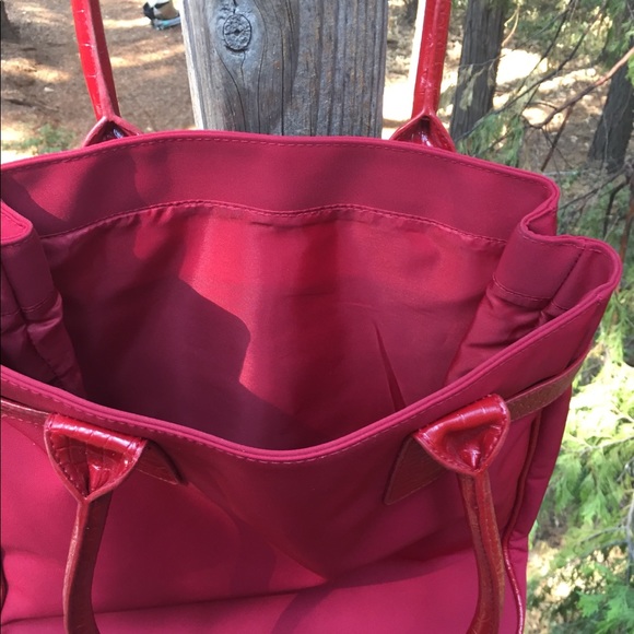 Cherry red  canvas ,Structured handle nylon  vintage nylon  vintage shoulder bag - Picture 10 of 16